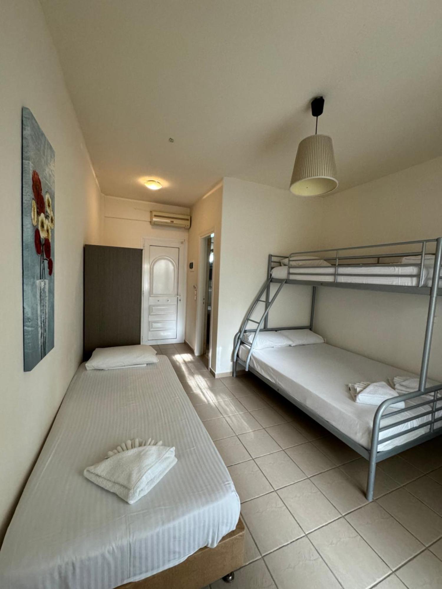 Dafnes Rooms Fourka Bagian luar foto