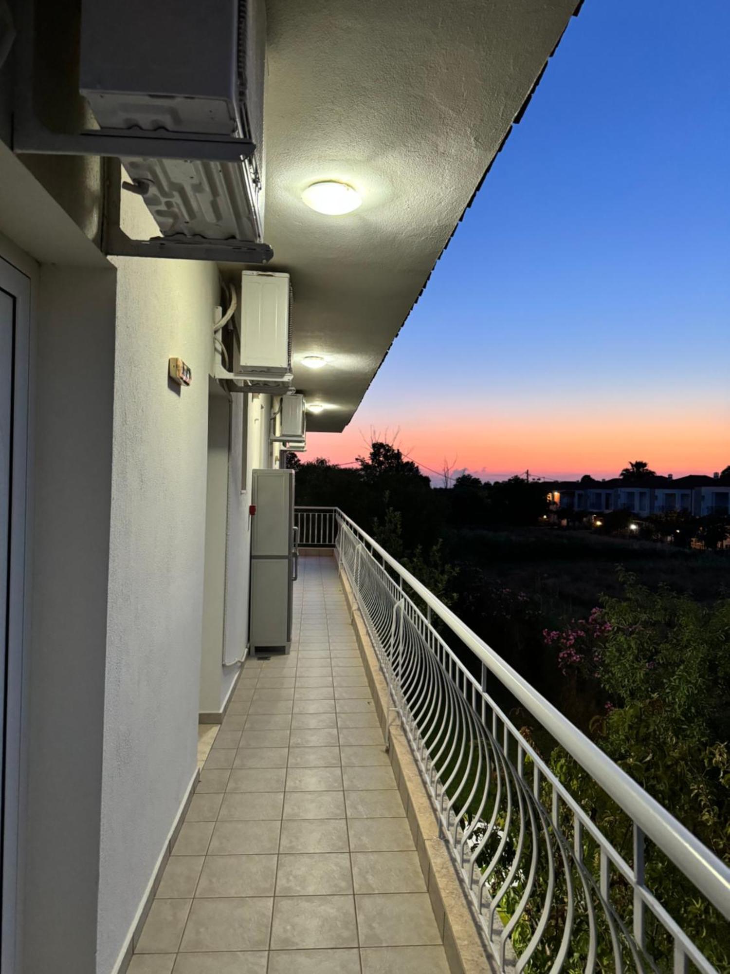 Dafnes Rooms Fourka Bagian luar foto